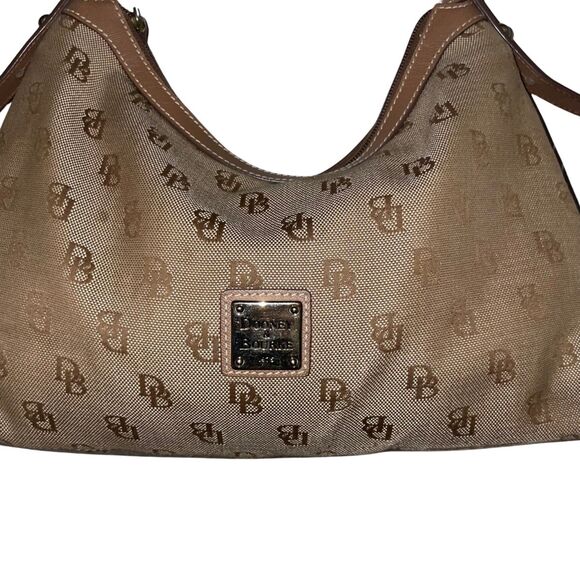 Dooney & Bourke Signature East/West Shoulder Bag in Brown Canvas w Leather Trim - Picture 5 of 12